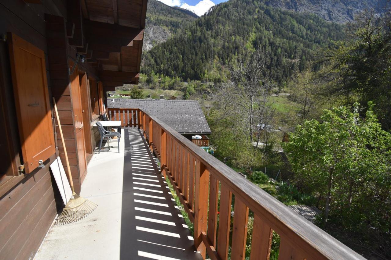 Ferienwohnung Chalet Tamalone, Moerel Buitenkant foto
